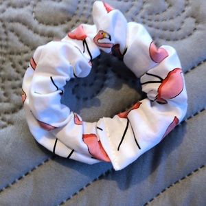 100% Handmade Scrunchie